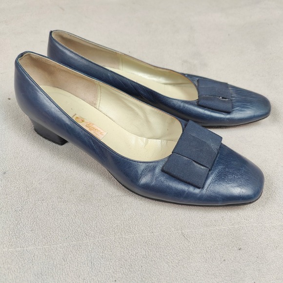 Vintage 80s Gucci Heels Womens 40.5 10‎ Navy Blue Leather Bow Square Toe Pumps